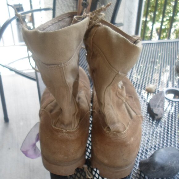 Boots - Picture 3 of 4